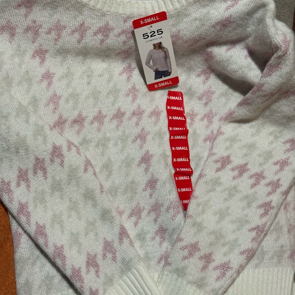 Women's Pink and White Sweater